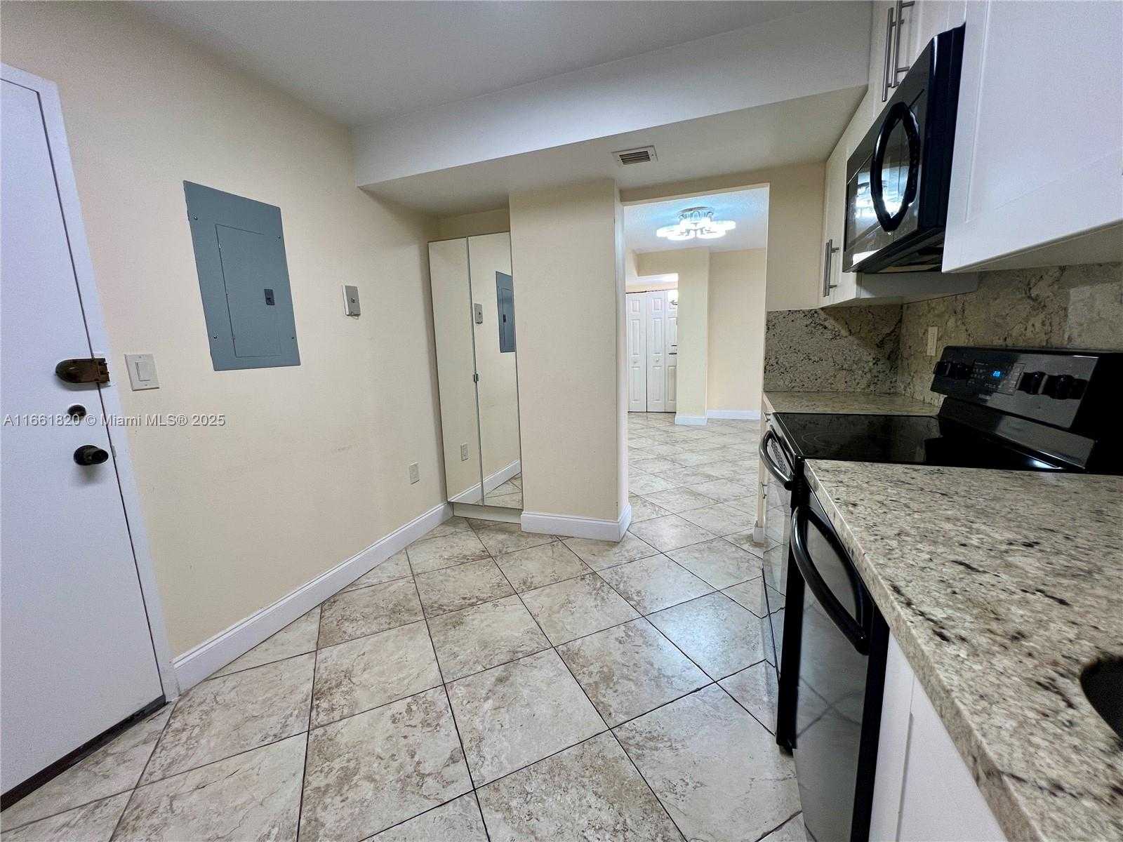 Small Image of 1833 SOUTH OCEAN DR #1109, Hallandale Beach Number 9