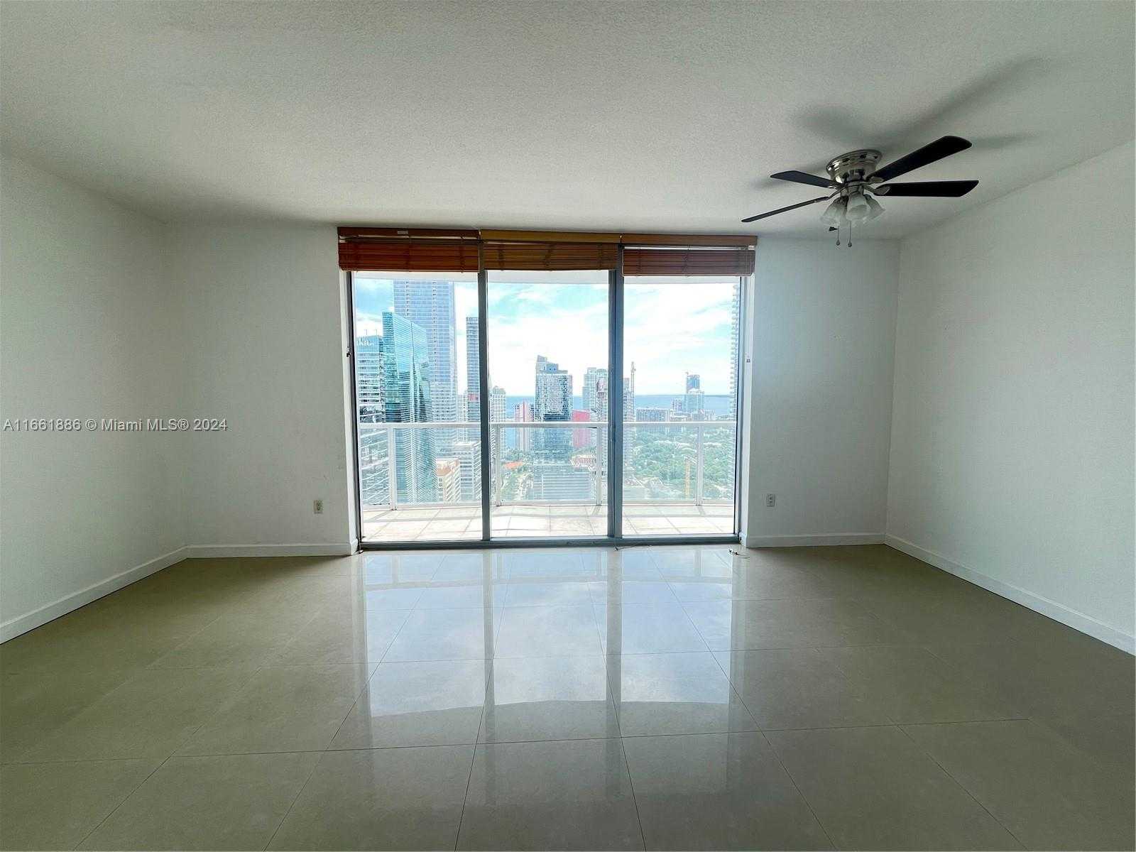 Small Image of 1060 BRICKELL AVE #3509, Miami Number 4