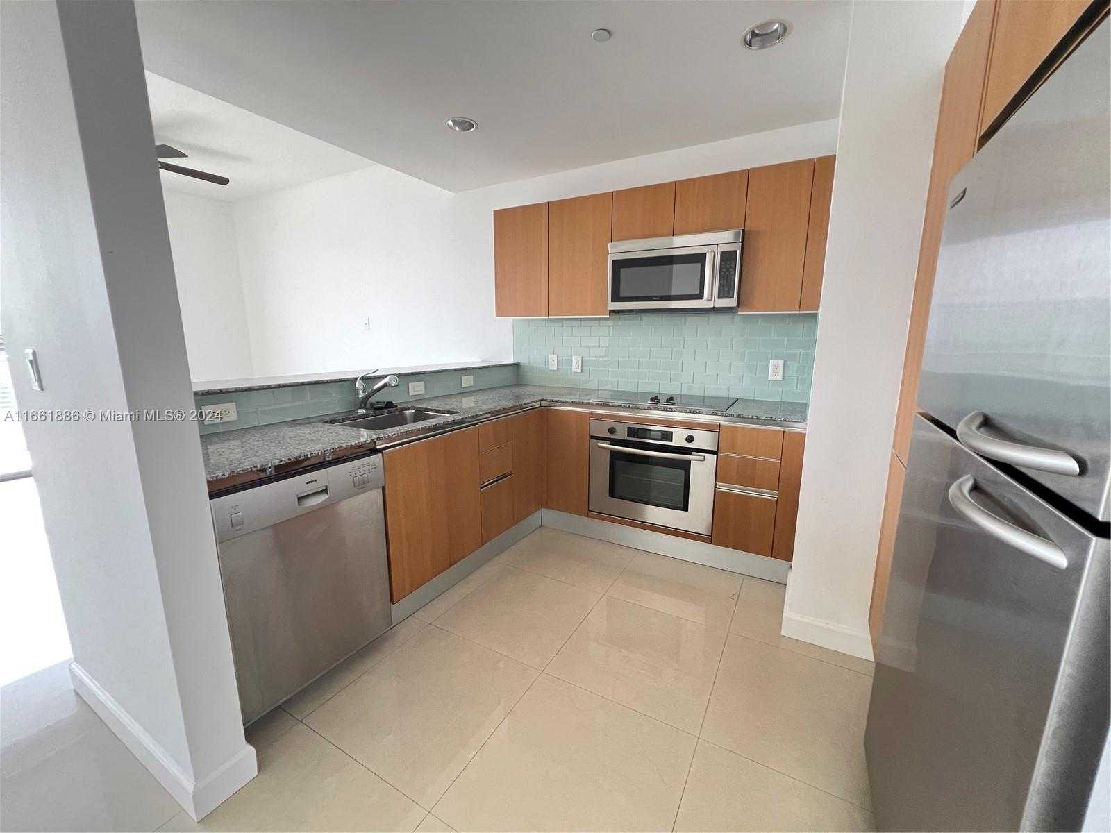 Small Image of 1060 BRICKELL AVE #3509, Miami Number 8