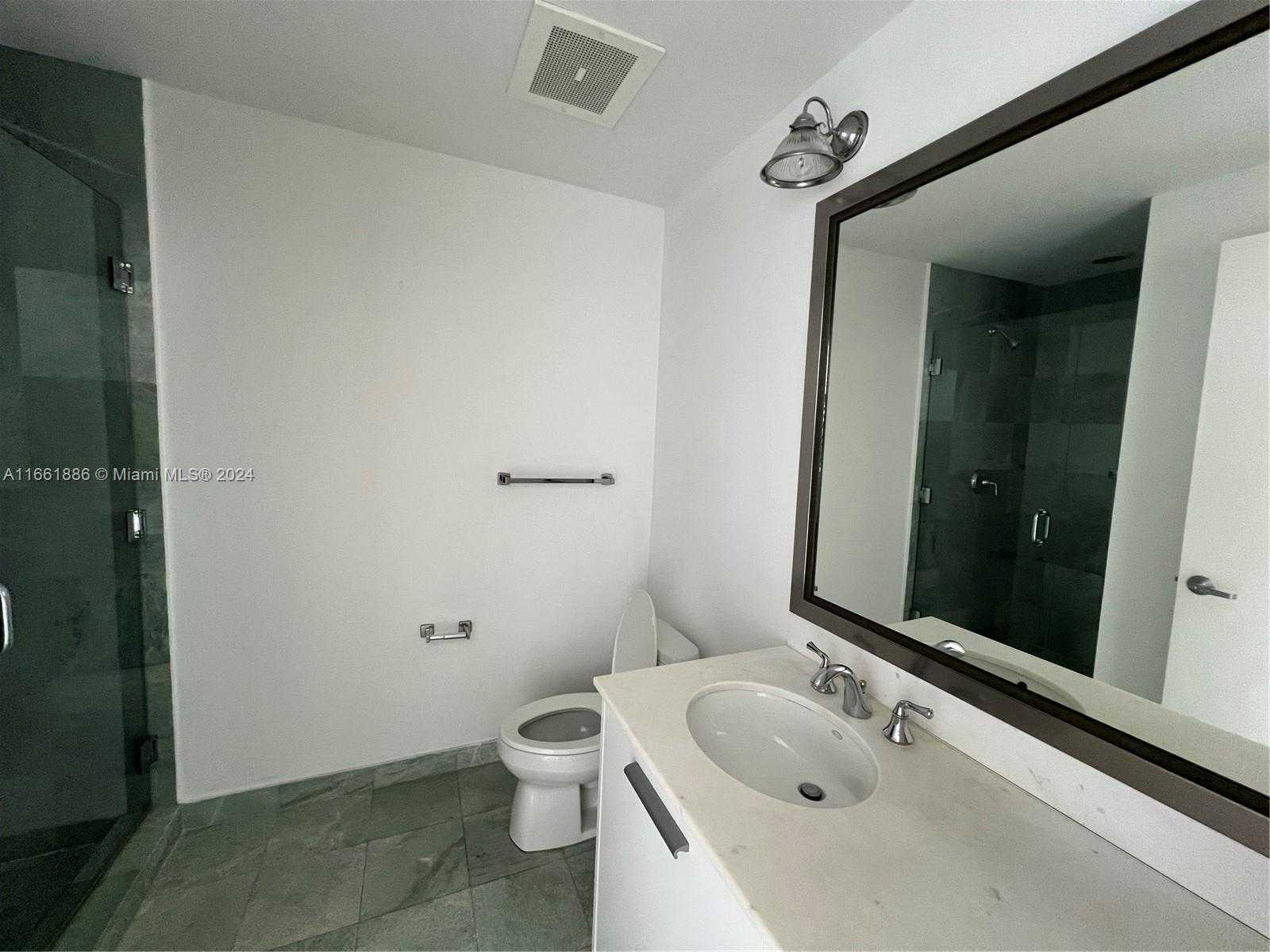 Small Image of 1060 BRICKELL AVE #3509, Miami Number 9