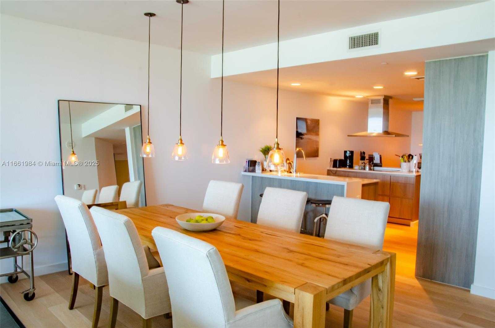 Small Image of 350 OCEAN DR #406N, Key Biscayne Number 13
