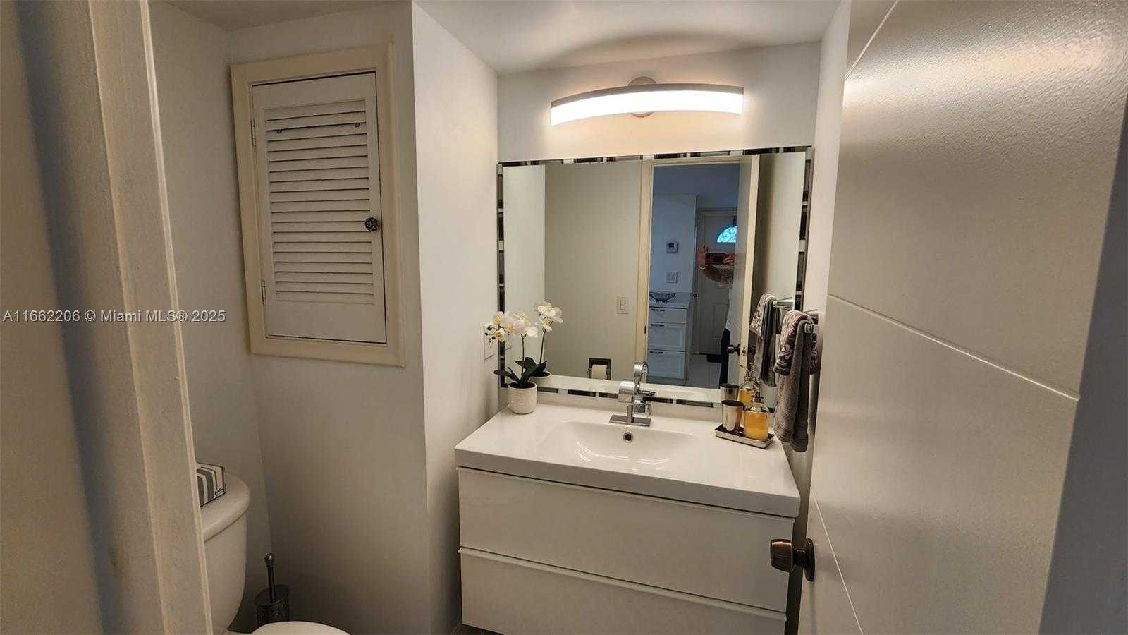 Small Image of 8930 SOUTH HOLLYBROOK BLVD #106, Pembroke Pines Number 12