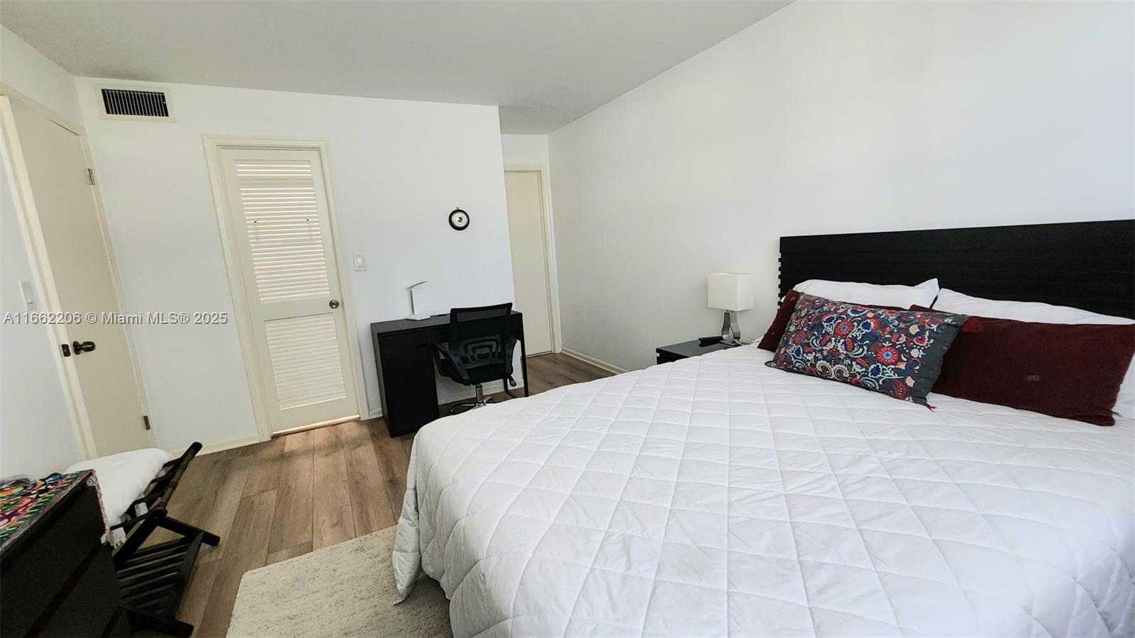 Small Image of 8930 SOUTH HOLLYBROOK BLVD #106, Pembroke Pines Number 14