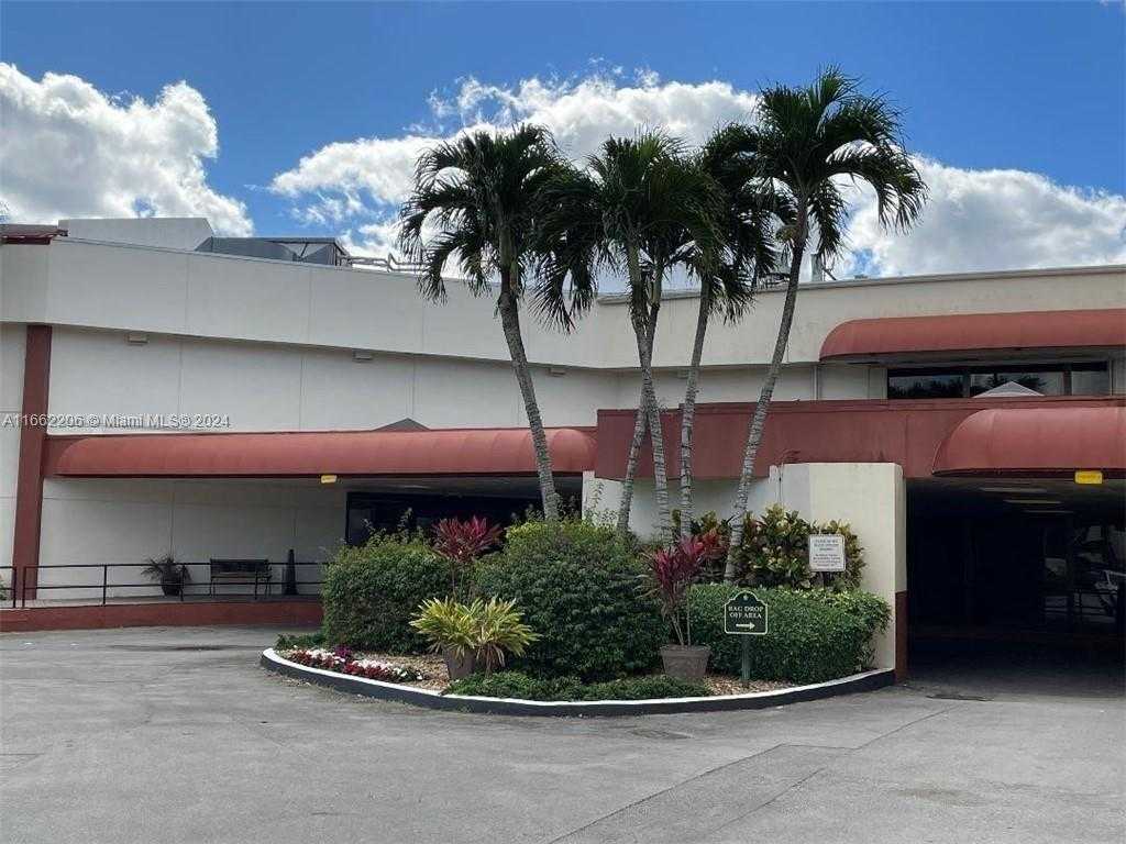 Small Image of 8930 SOUTH HOLLYBROOK BLVD #106, Pembroke Pines Number 40