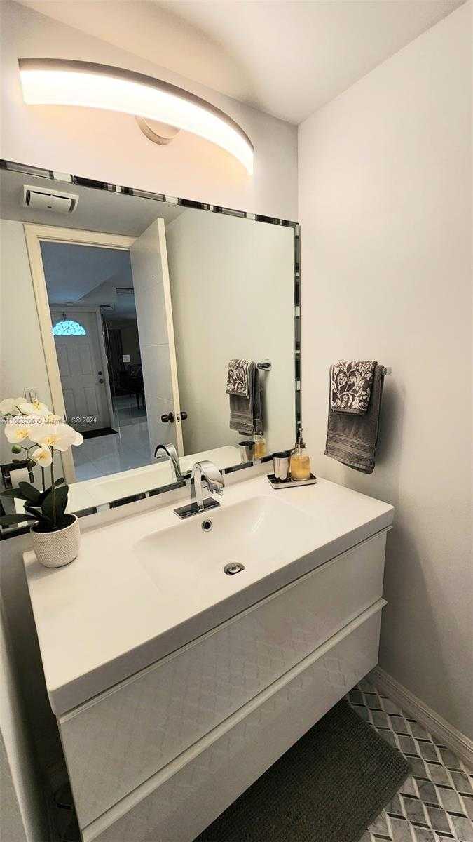 Small Image of 8930 SOUTH HOLLYBROOK BLVD #106, Pembroke Pines Number 69