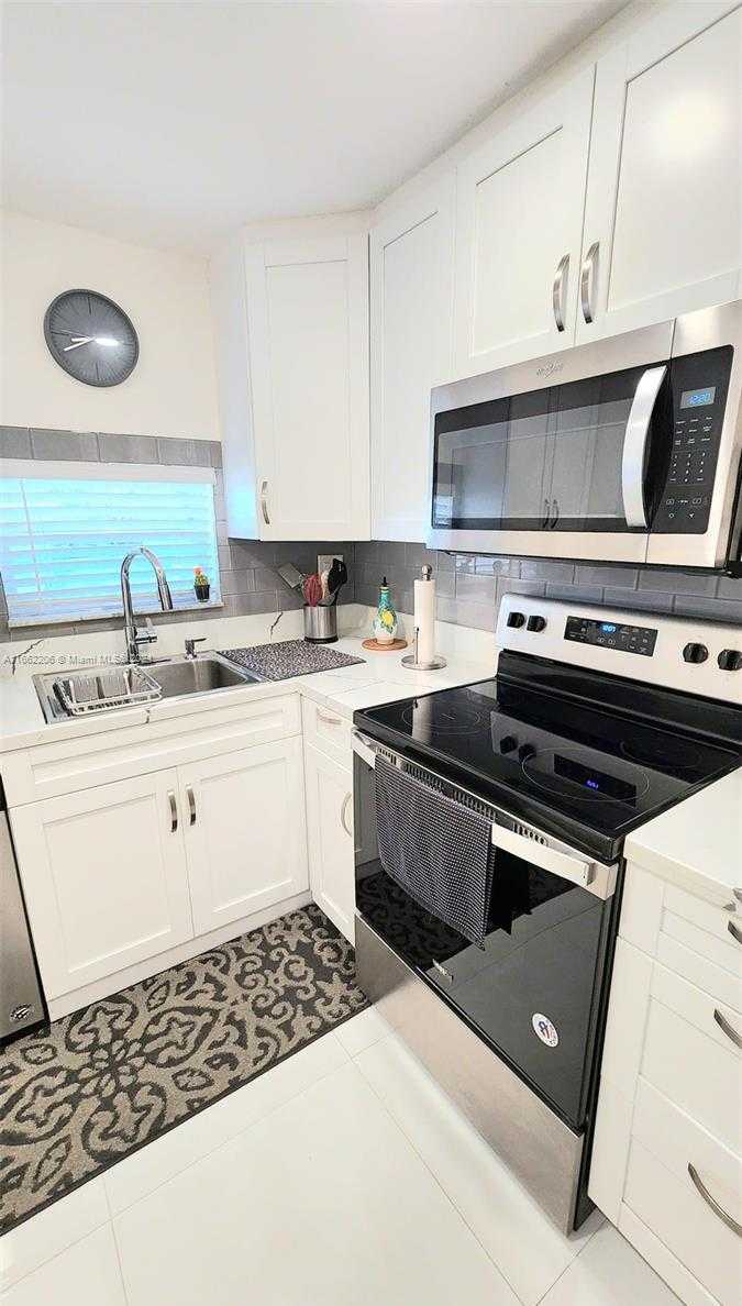 Small Image of 8930 SOUTH HOLLYBROOK BLVD #106, Pembroke Pines Number 71