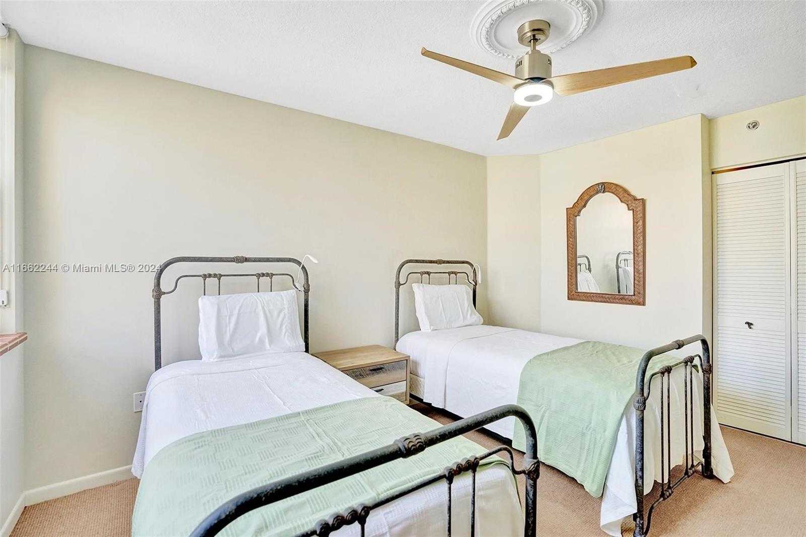 Small Image of 19877 EAST COUNTRY CLUB DR #3607, Aventura Number 31