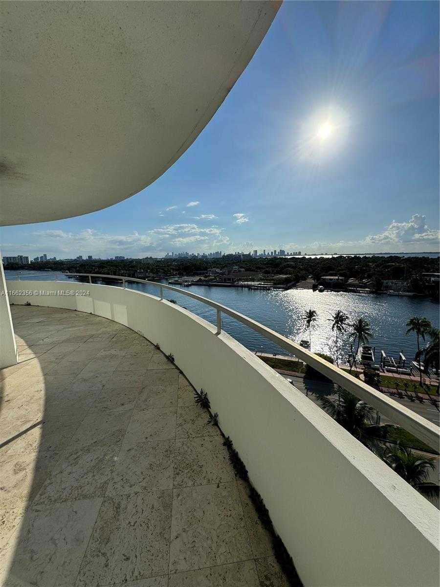 Small Image of 5151 COLLINS AVE #1023 & 1123, Miami Beach Number 33