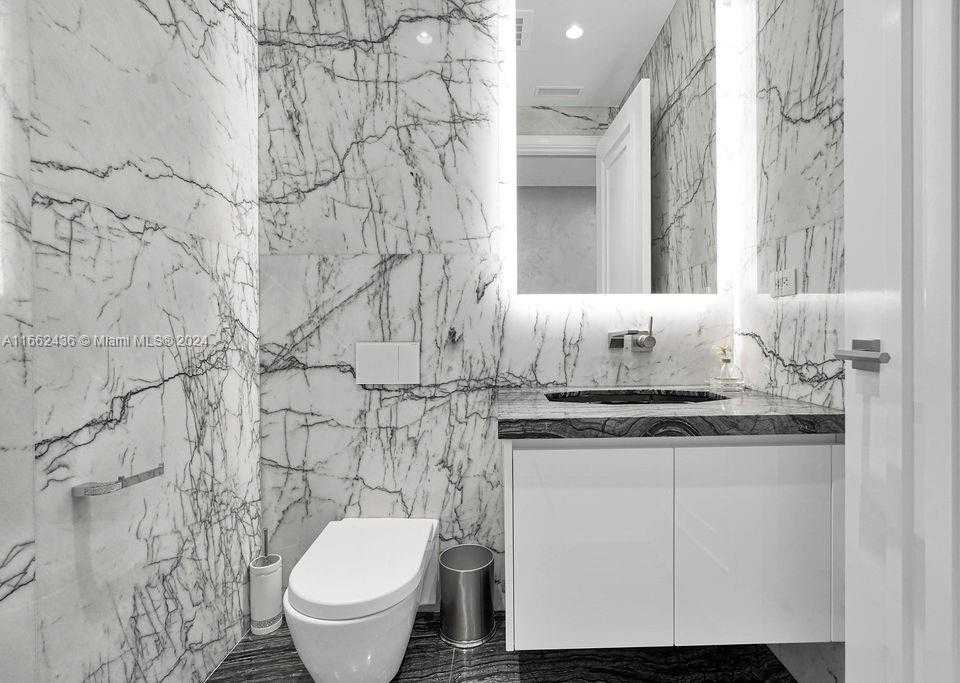 Small Image of 17901 COLLINS AVE #4005, Sunny Isles Beach Number 23