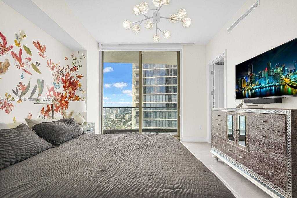 Small Image of 17901 COLLINS AVE #4005, Sunny Isles Beach Number 45