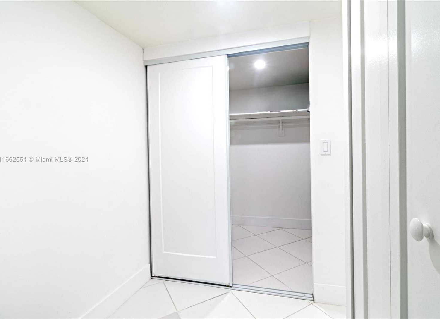 Small Image of 251 174TH ST #2012, Sunny Isles Beach Number 28