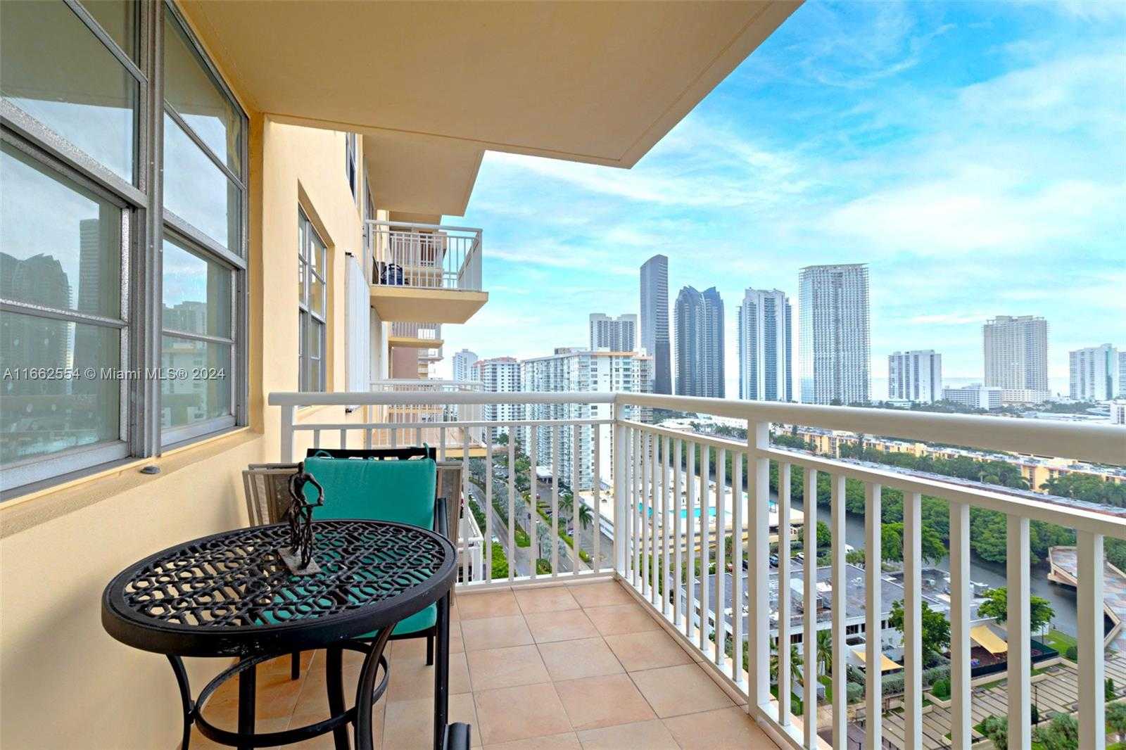 Small Image of 251 174TH ST #2012, Sunny Isles Beach Number 3