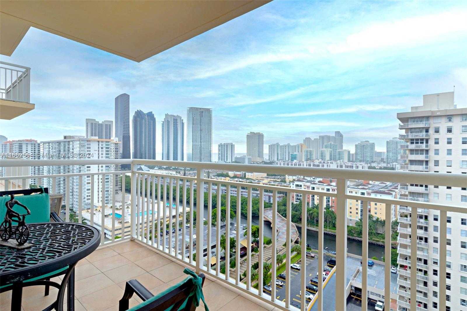 Small Image of 251 174TH ST #2012, Sunny Isles Beach Number 4