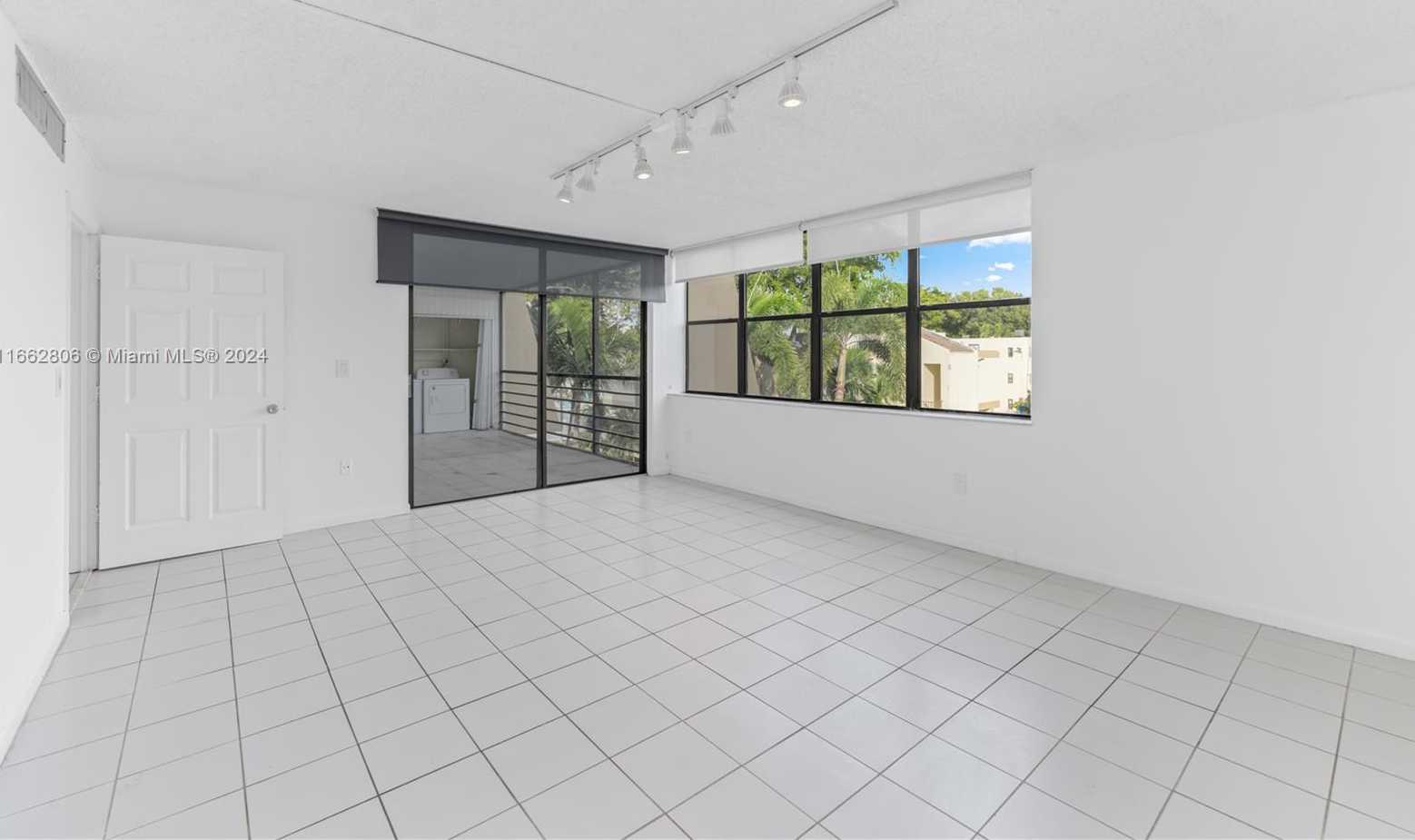 Small Image of 20301 NORTH EAST 30TH AVE #308-5, Aventura Number 9