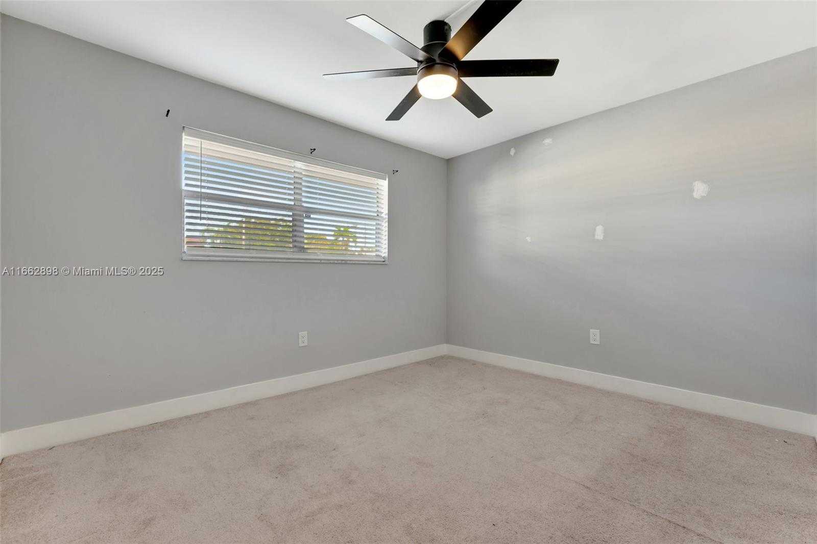 Small Image of 2881 NORTH PINE ISLAND RD #103, Sunrise Number 25