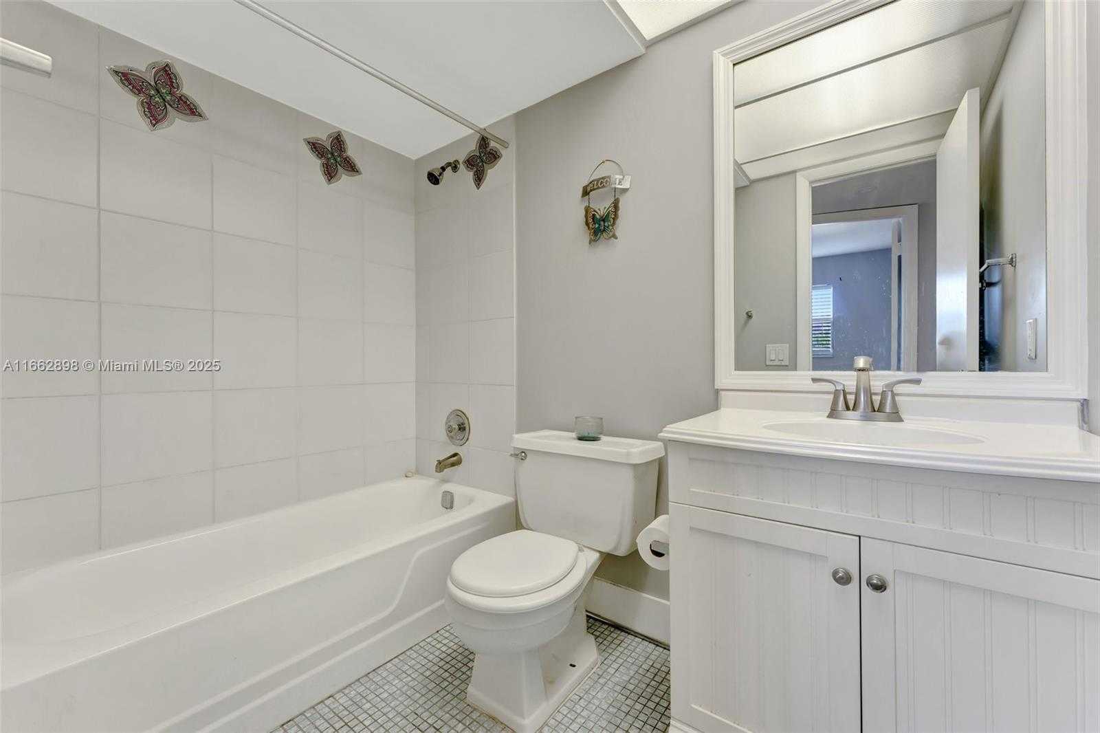 Small Image of 2881 NORTH PINE ISLAND RD #103, Sunrise Number 30