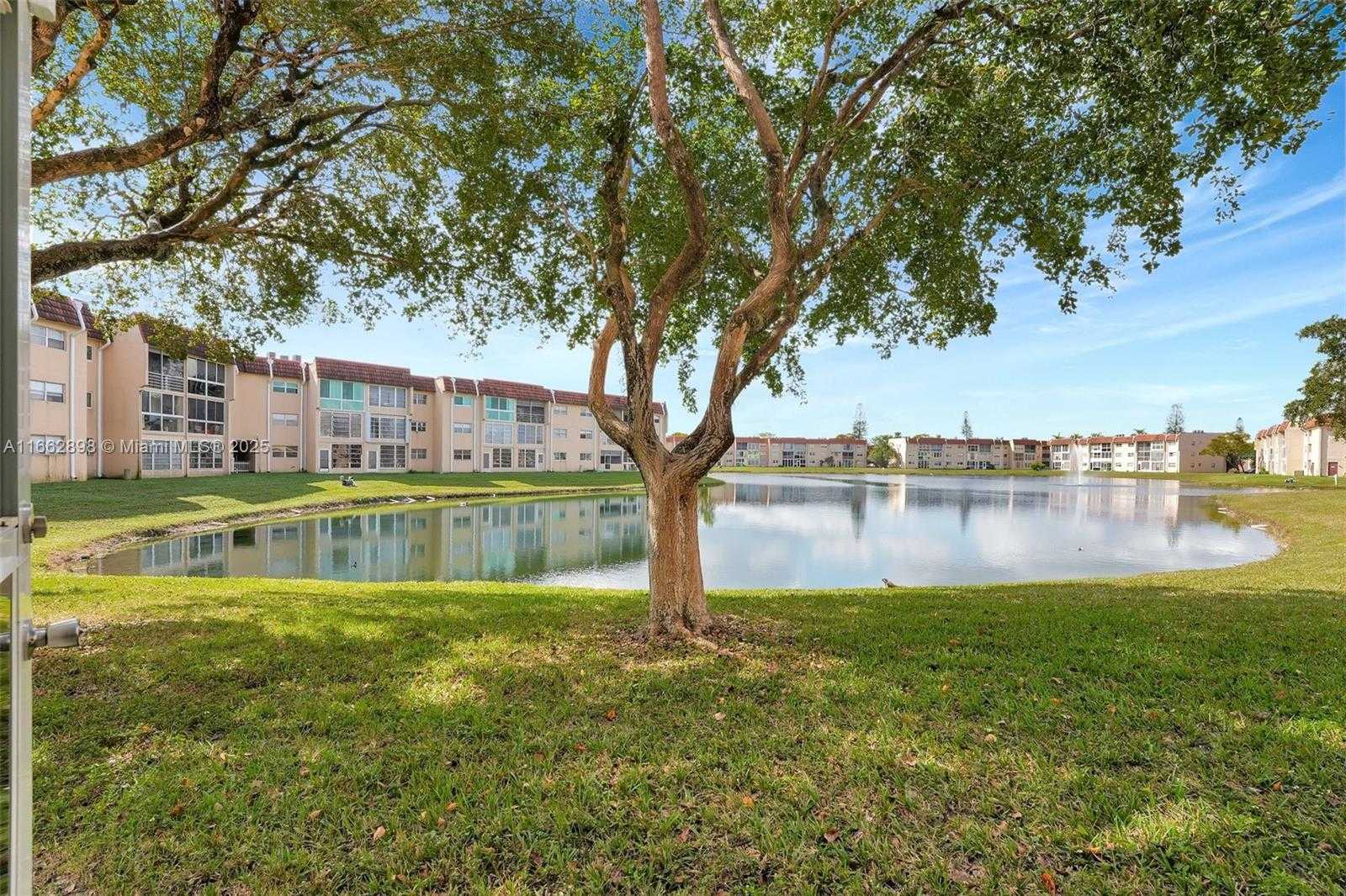 Small Image of 2881 NORTH PINE ISLAND RD #103, Sunrise Number 31