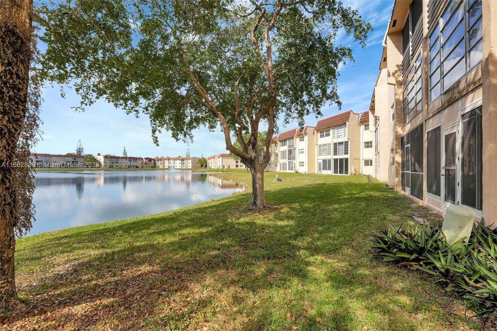 Small Image of 2881 NORTH PINE ISLAND RD #103, Sunrise Number 32