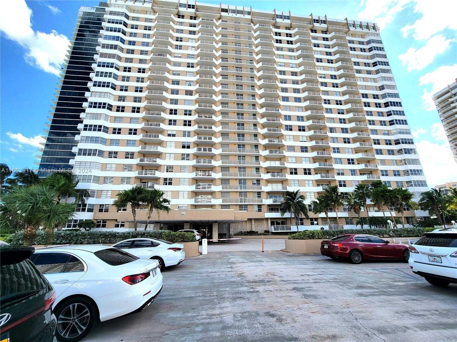 Small Image of 1980 SOUTH OCEAN DR #2C, Hallandale Beach Number 21