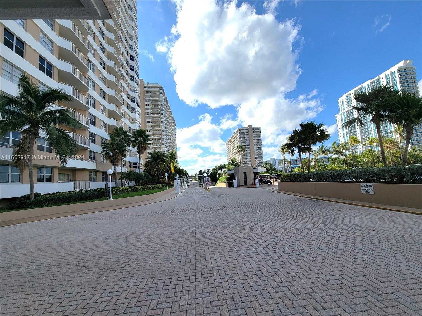 Small Image of 1980 SOUTH OCEAN DR #2C, Hallandale Beach Number 22