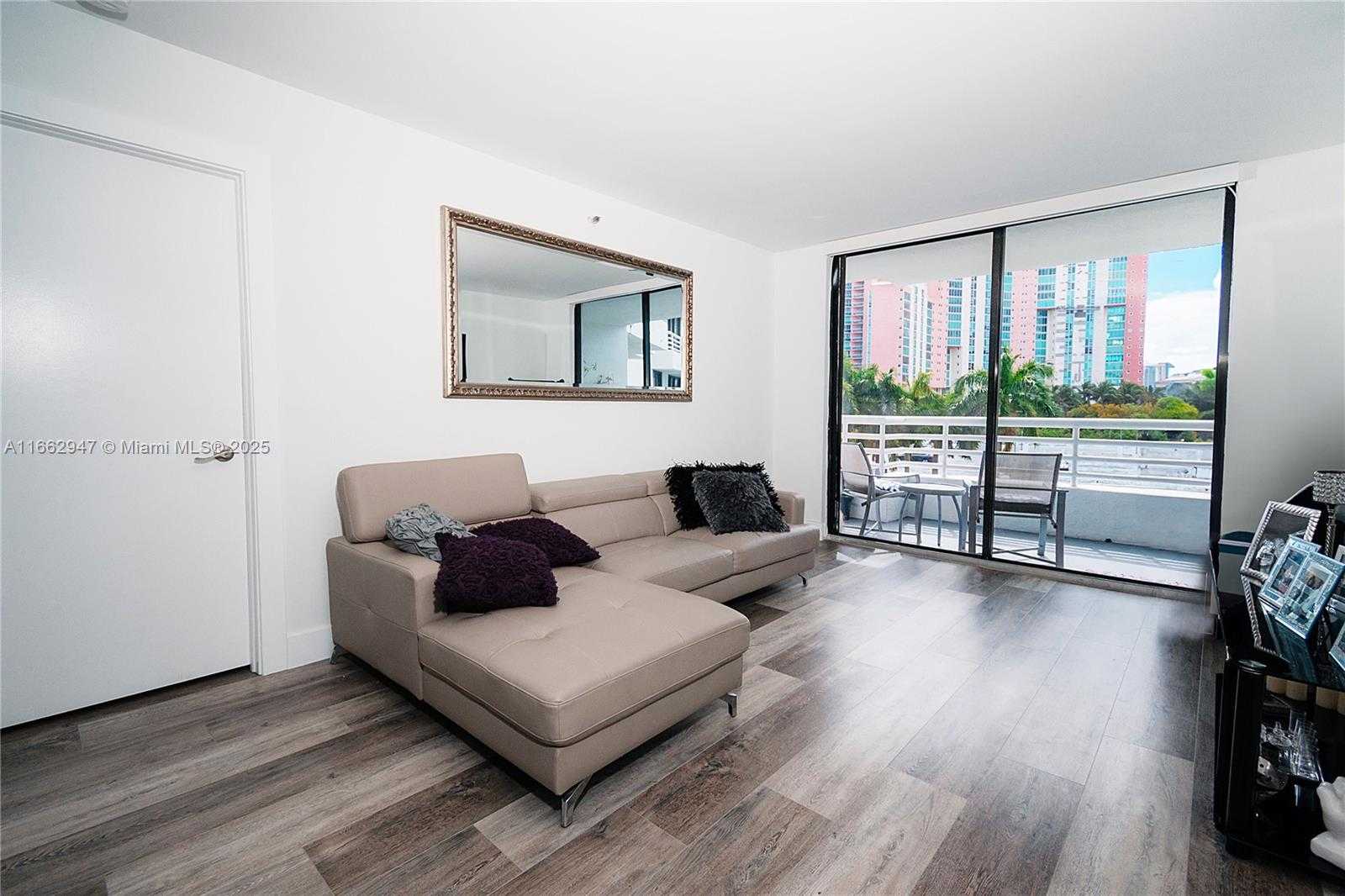 Small Image of 3300 NORTH EAST 192ND ST #515, Aventura Number 3
