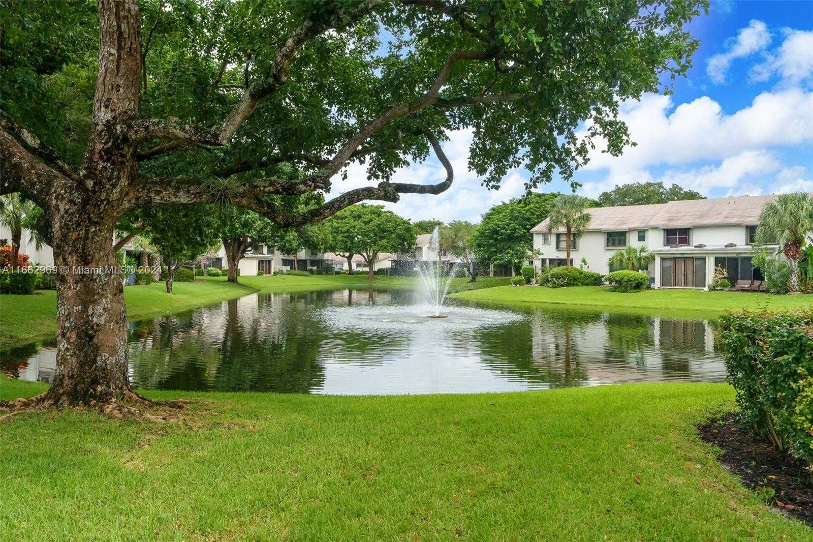 Small Image of 4732 NORTH WEST 22ND ST #4282, Coconut Creek Number 24