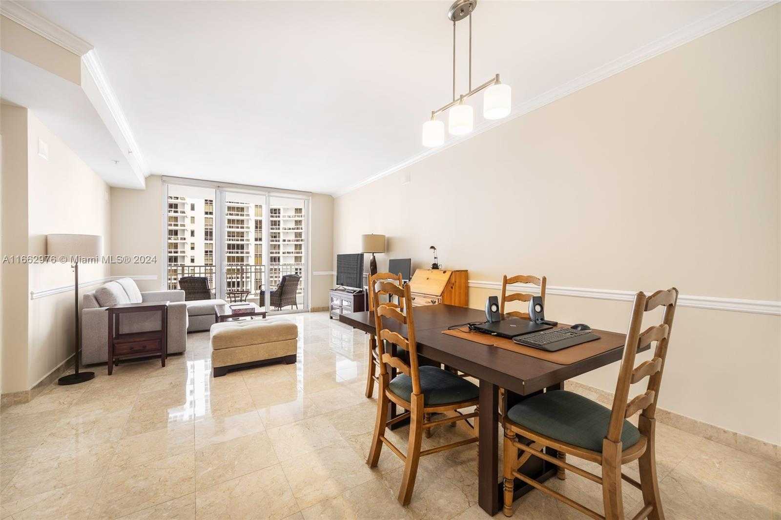 Small Image of 801 BRICKELL KEY BLVD #2008, Miami Number 6
