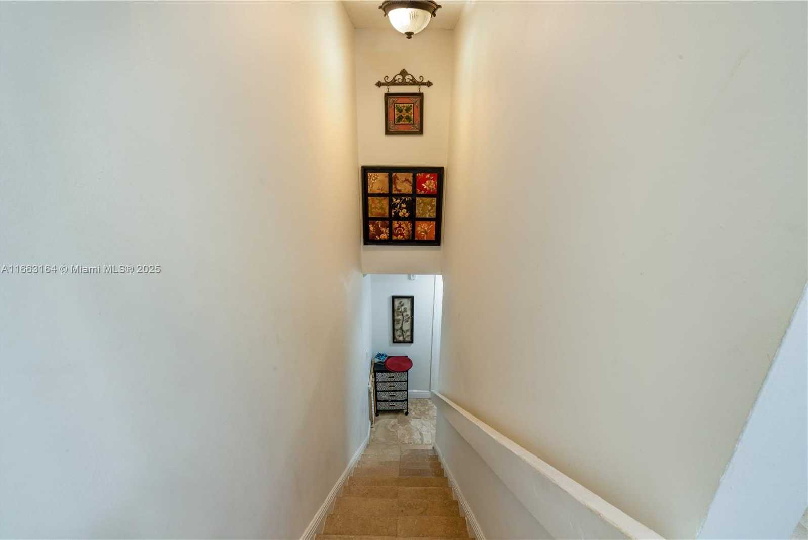 Small Image of 9371 FONTAINEBLEAU BLVD #I204, Miami Number 15