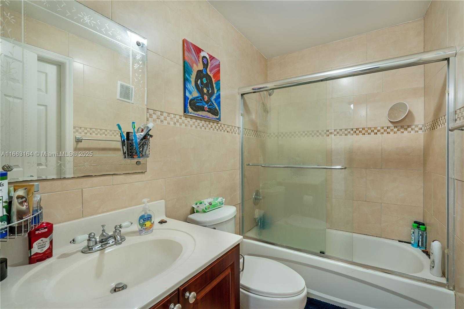 Small Image of 9371 FONTAINEBLEAU BLVD #I204, Miami Number 17