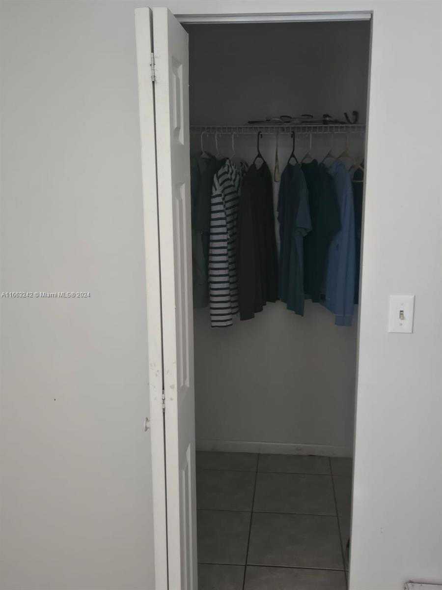 Small Image of 3300 SPANISH MOSS TER #301, Lauderhill Number 11