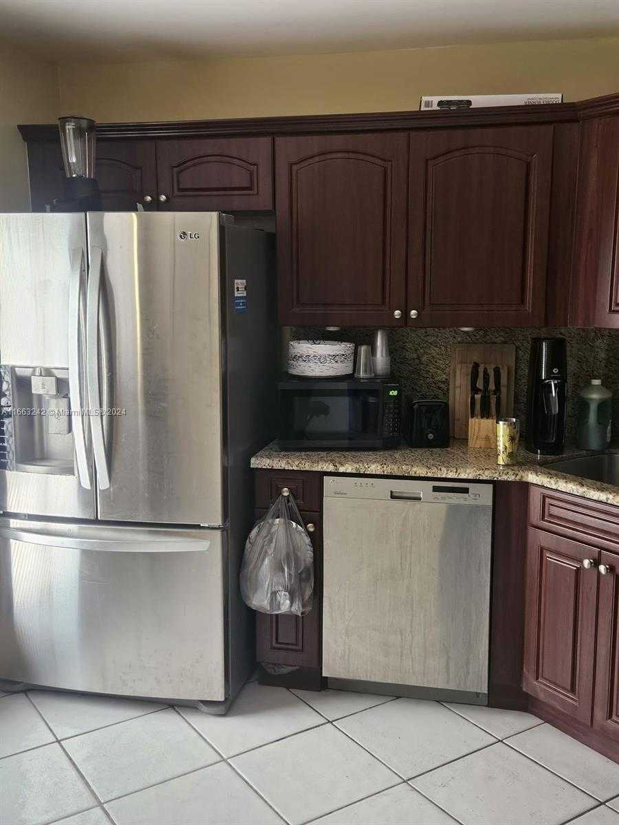 Small Image of 3300 SPANISH MOSS TER #301, Lauderhill Number 5