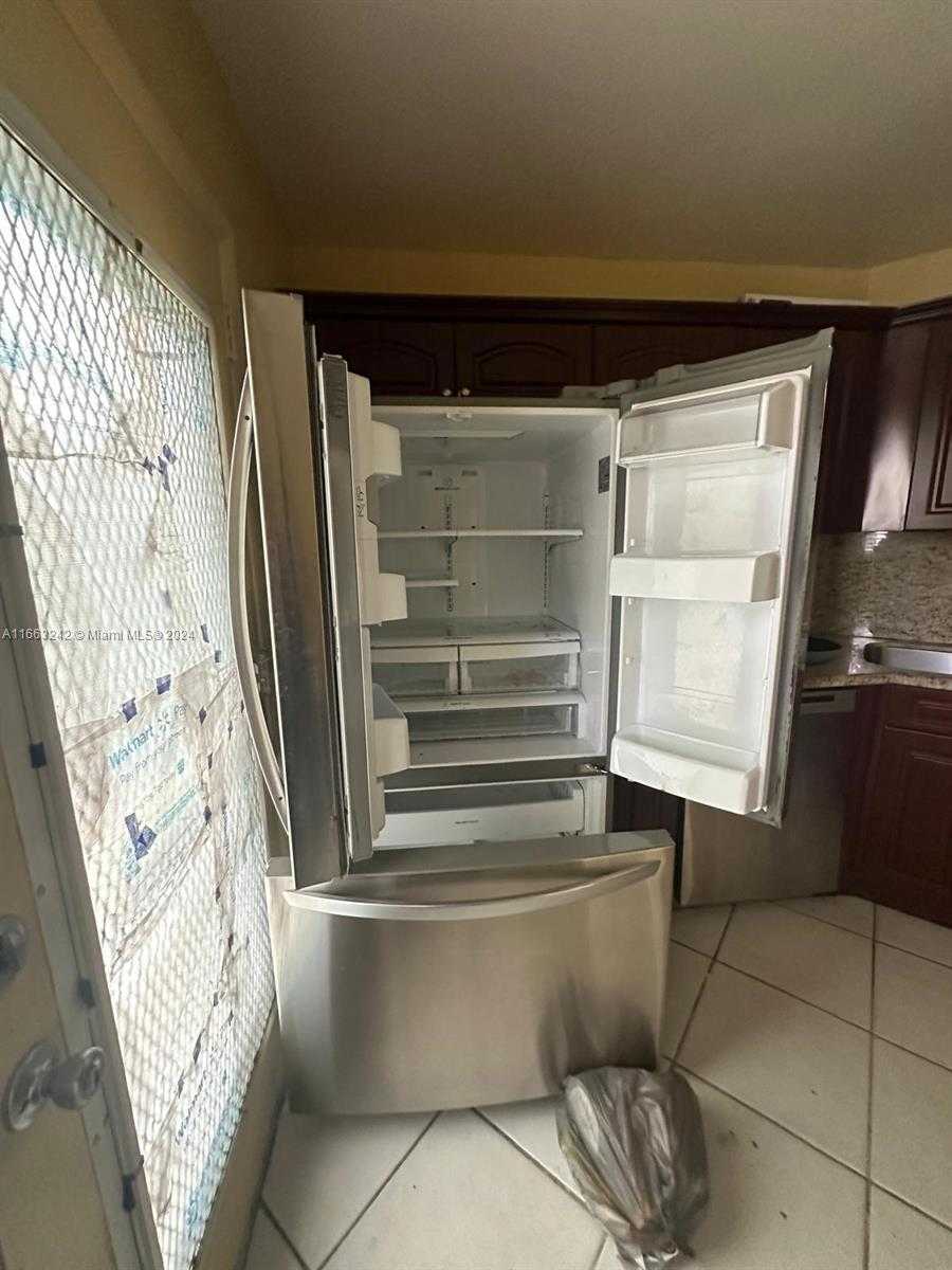 Small Image of 3300 SPANISH MOSS TER #301, Lauderhill Number 61