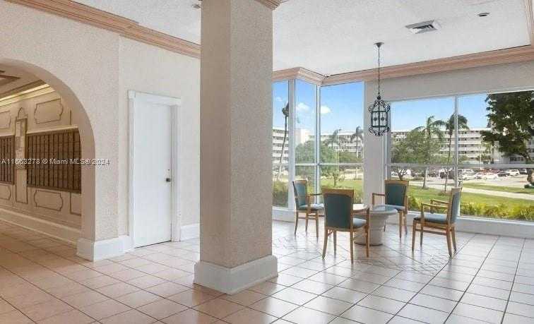Small Image of 18061 BISCAYNE BLVD #702, Aventura Number 34