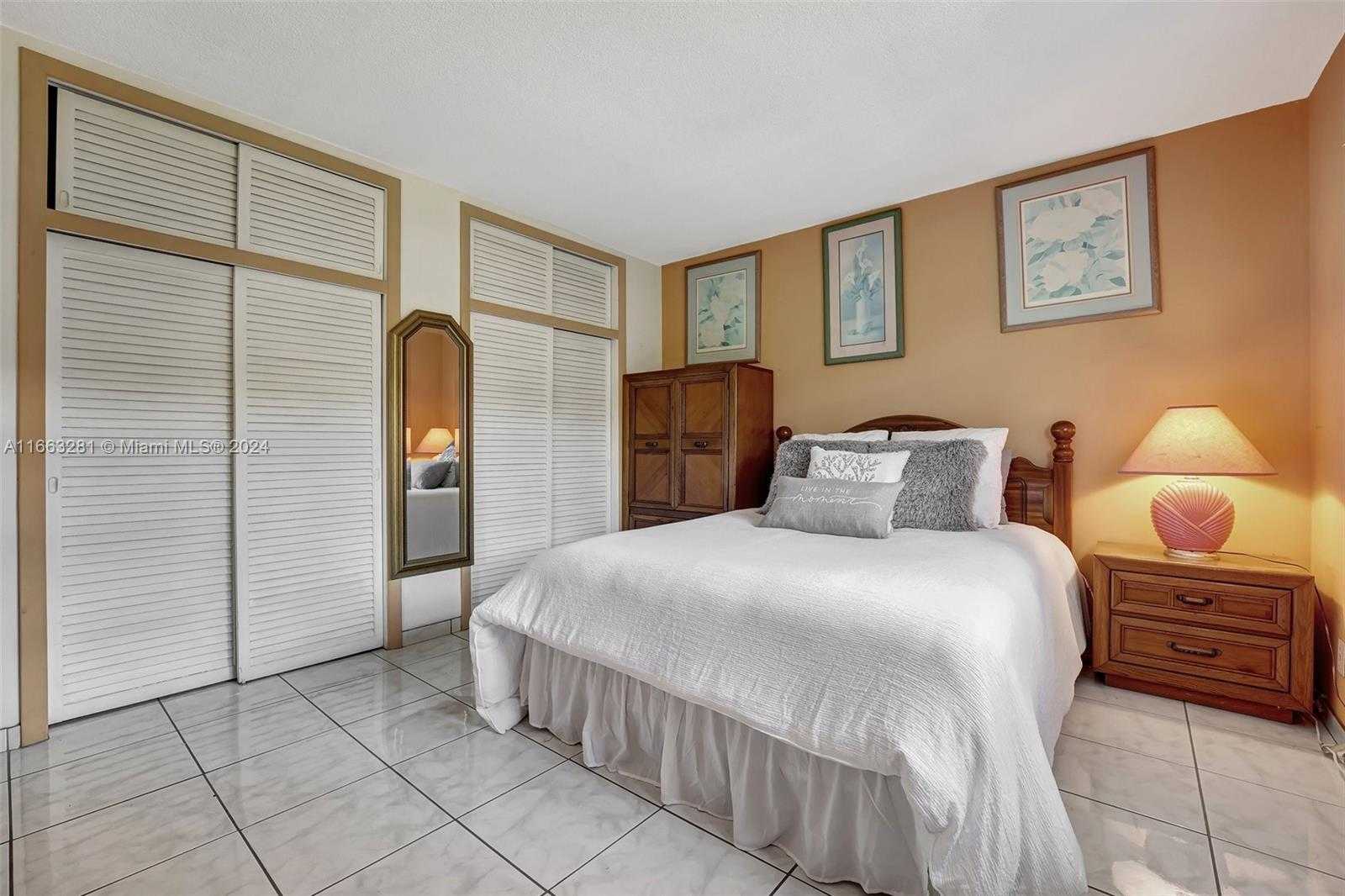 Small Image of 17090 NORTH EAST 14TH AVE #209, North Miami Beach Number 10
