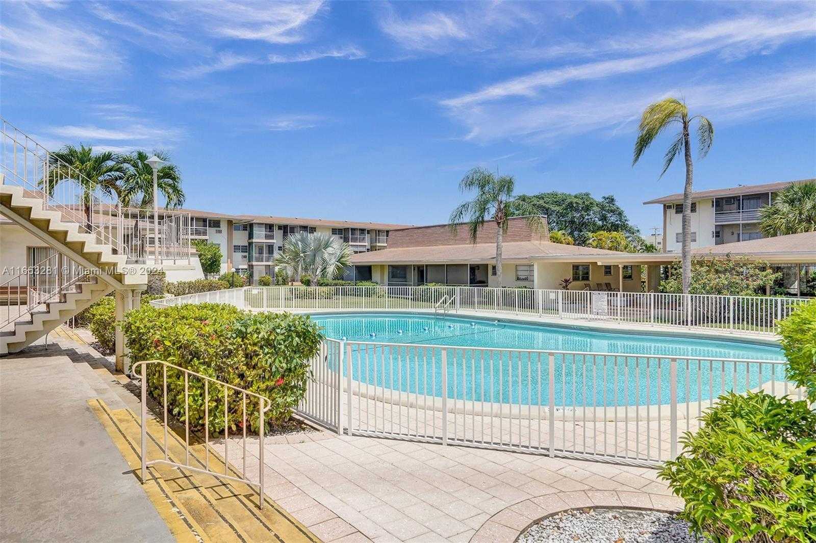 Small Image of 17090 NORTH EAST 14TH AVE #209, North Miami Beach Number 16