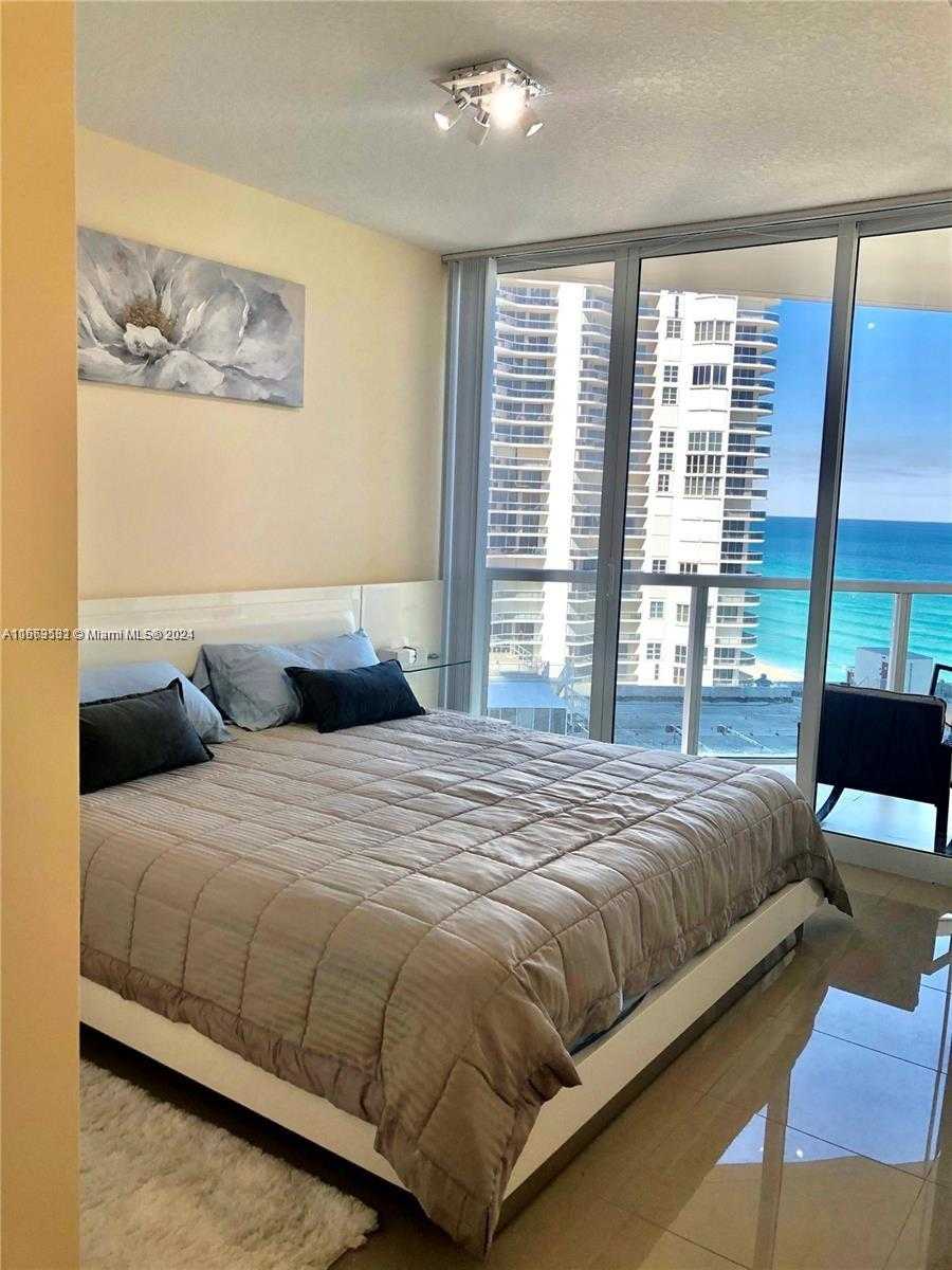 Small Image of 16699 COLLINS AVE #1705, Sunny Isles Beach Number 15