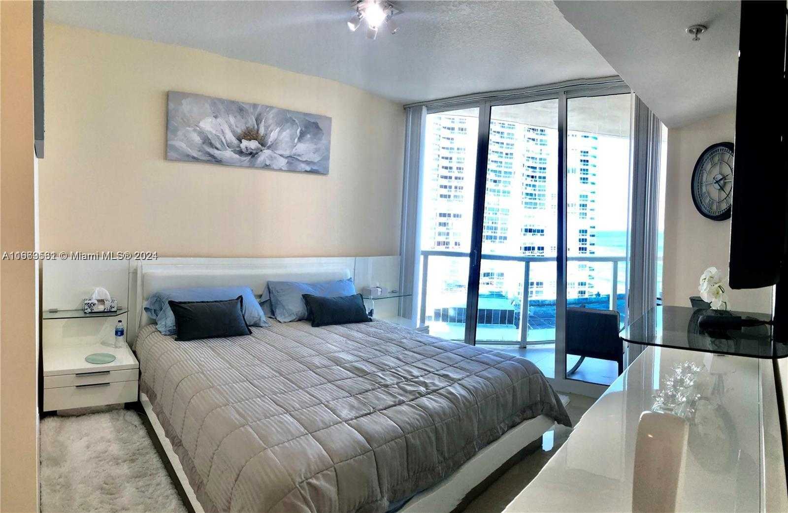 Small Image of 16699 COLLINS AVE #1705, Sunny Isles Beach Number 25