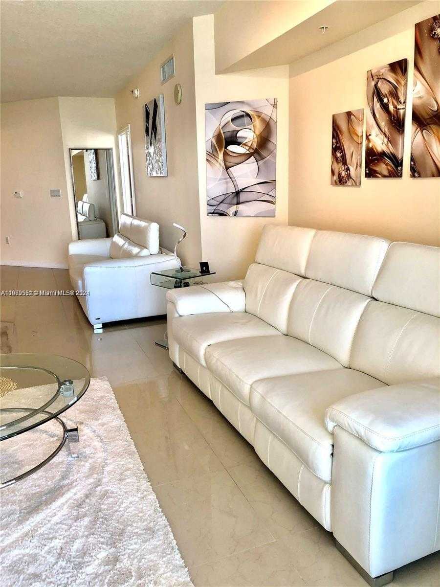 Small Image of 16699 COLLINS AVE #1705, Sunny Isles Beach Number 4