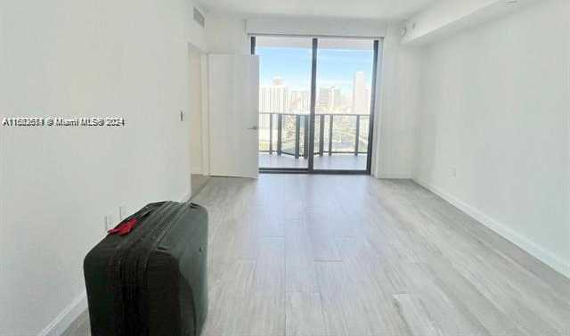 Small Image of 45 SOUTH WEST 9TH ST #3009, Miami Number 11