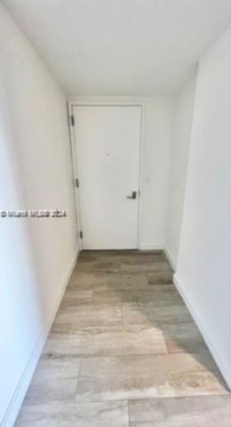 Small Image of 45 SOUTH WEST 9TH ST #3009, Miami Number 4