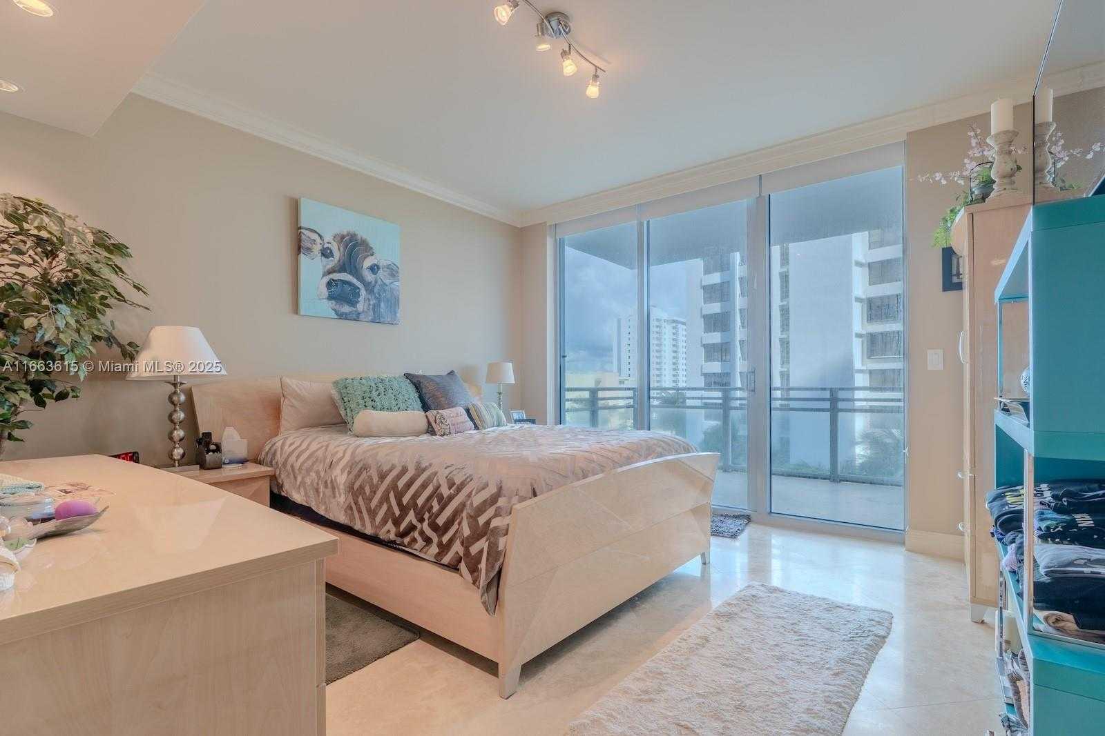 Small Image of 3535 SOUTH OCEAN DR #506, Hollywood Number 18