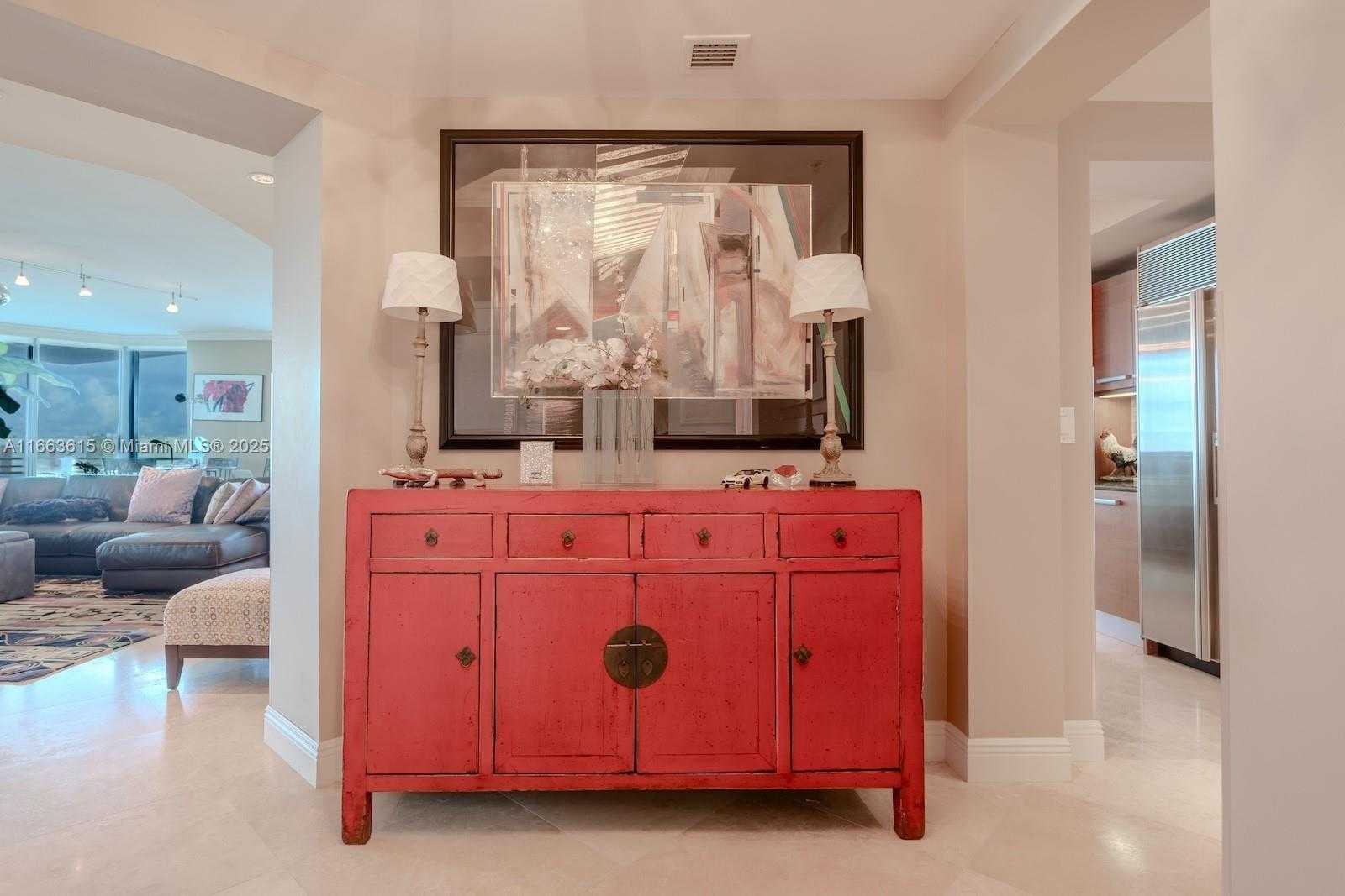 Small Image of 3535 SOUTH OCEAN DR #506, Hollywood Number 2