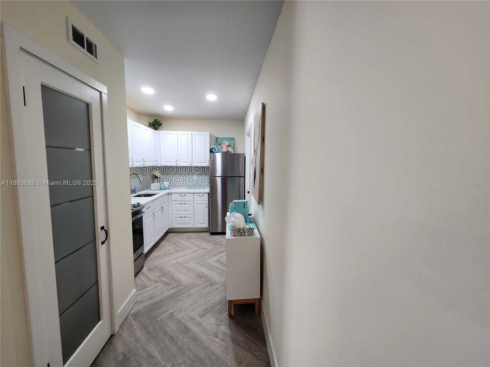 Small Image of 659 WEST OAKLAND PARK BLVD #218C, Oakland Park Number 14