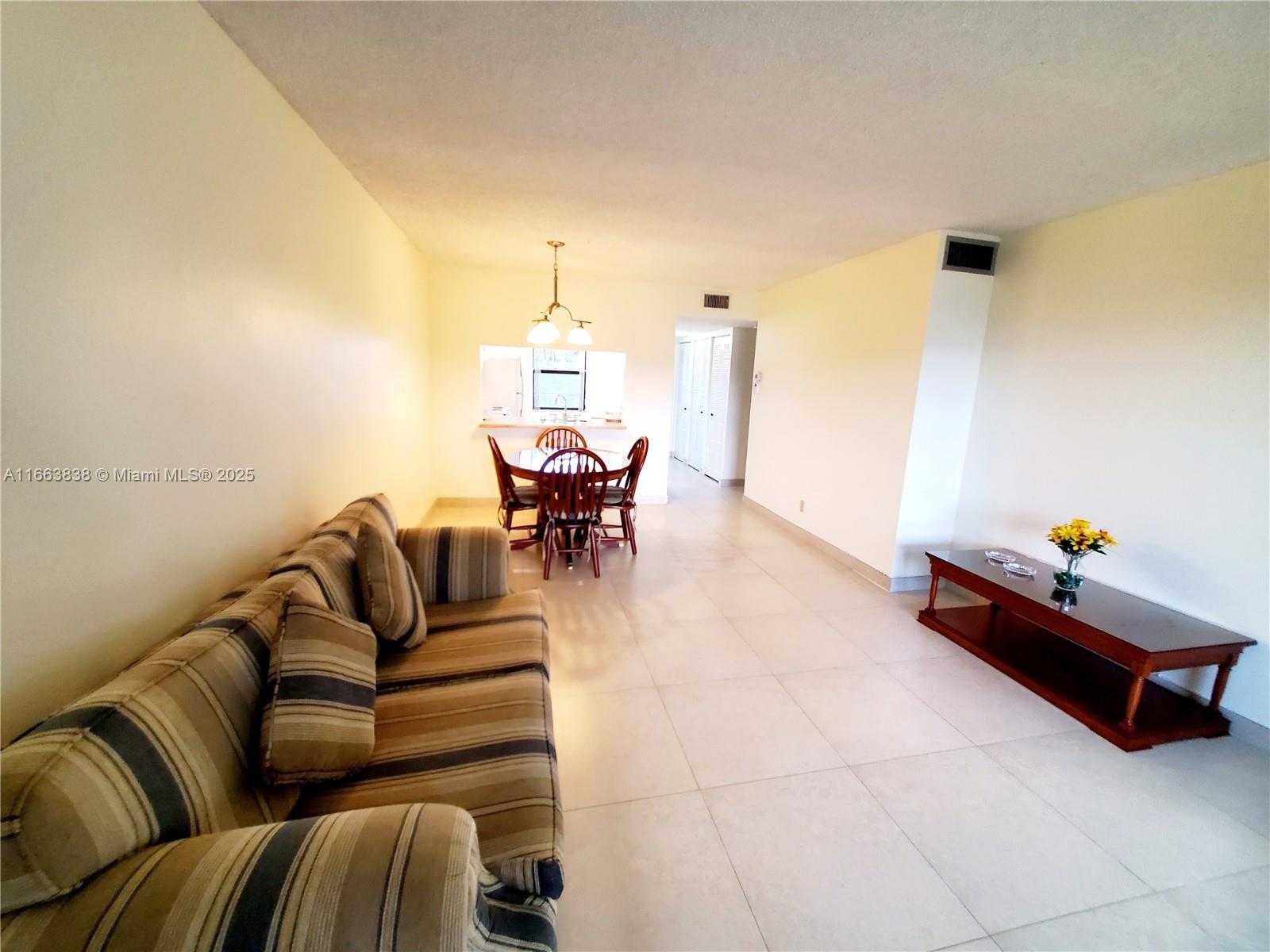 Small Image of 2941 NORTH NOB HILL RD #301, Sunrise Number 15