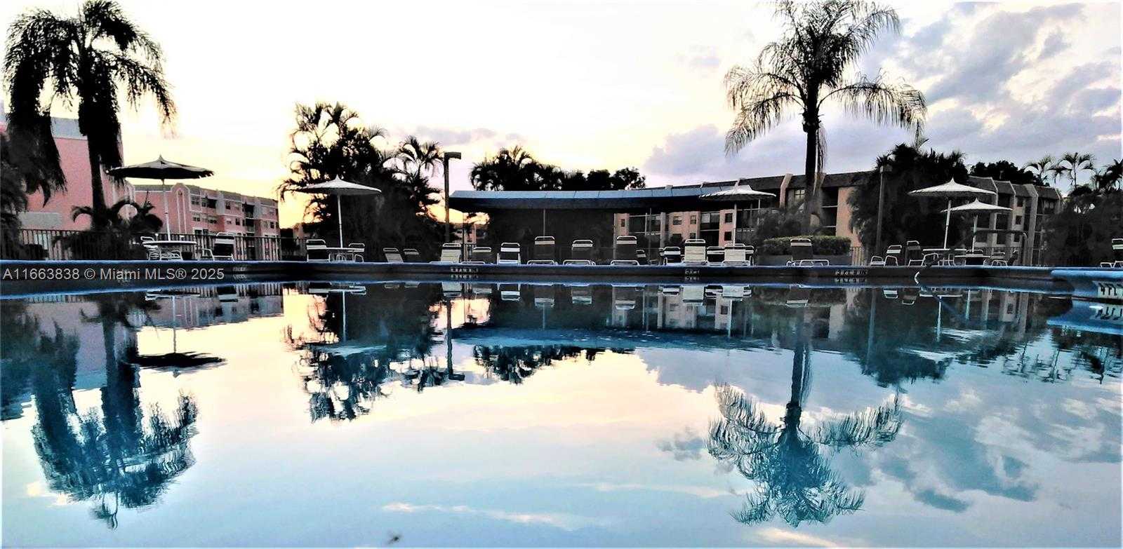 Small Image of 2941 NORTH NOB HILL RD #301, Sunrise Number 84