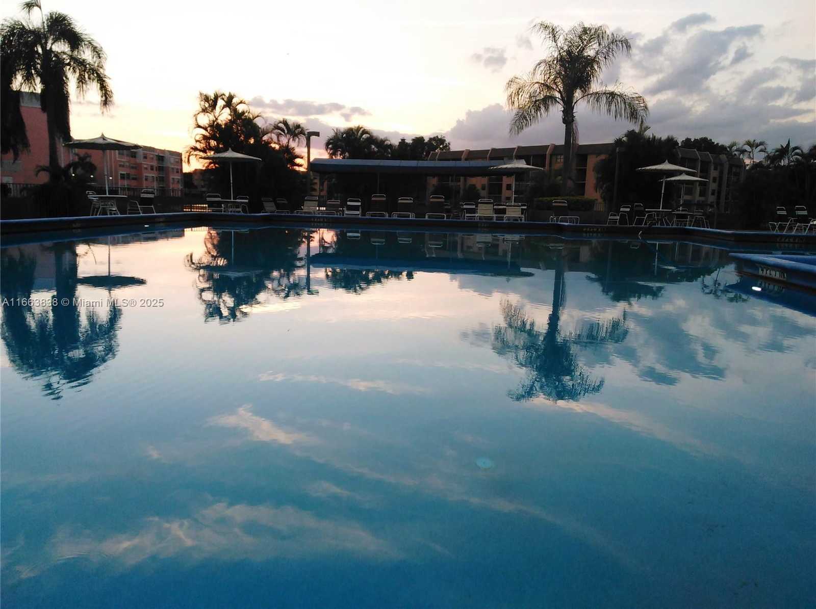 Small Image of 2941 NORTH NOB HILL RD #301, Sunrise Number 89