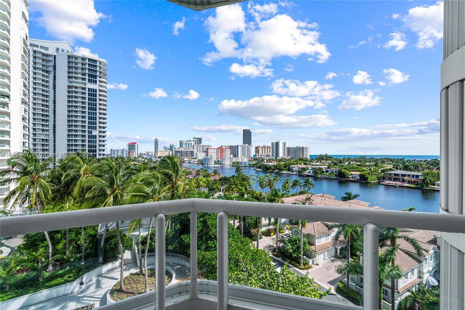 Small Image of 21050 POINT PL #904, Aventura Number 11