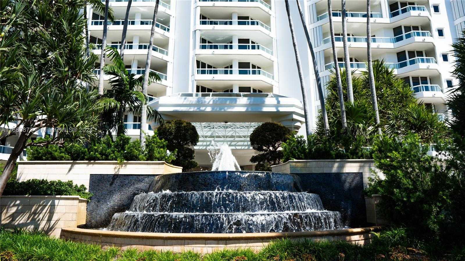 Small Image of 21050 POINT PL #904, Aventura Number 40