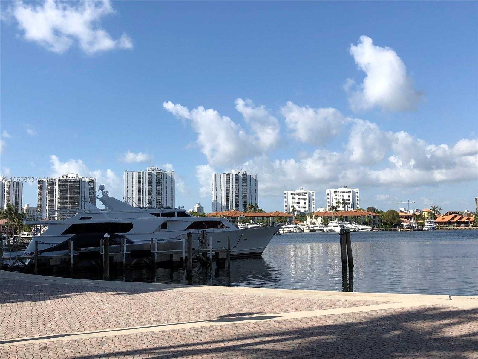 Small Image of 21050 POINT PL #904, Aventura Number 53
