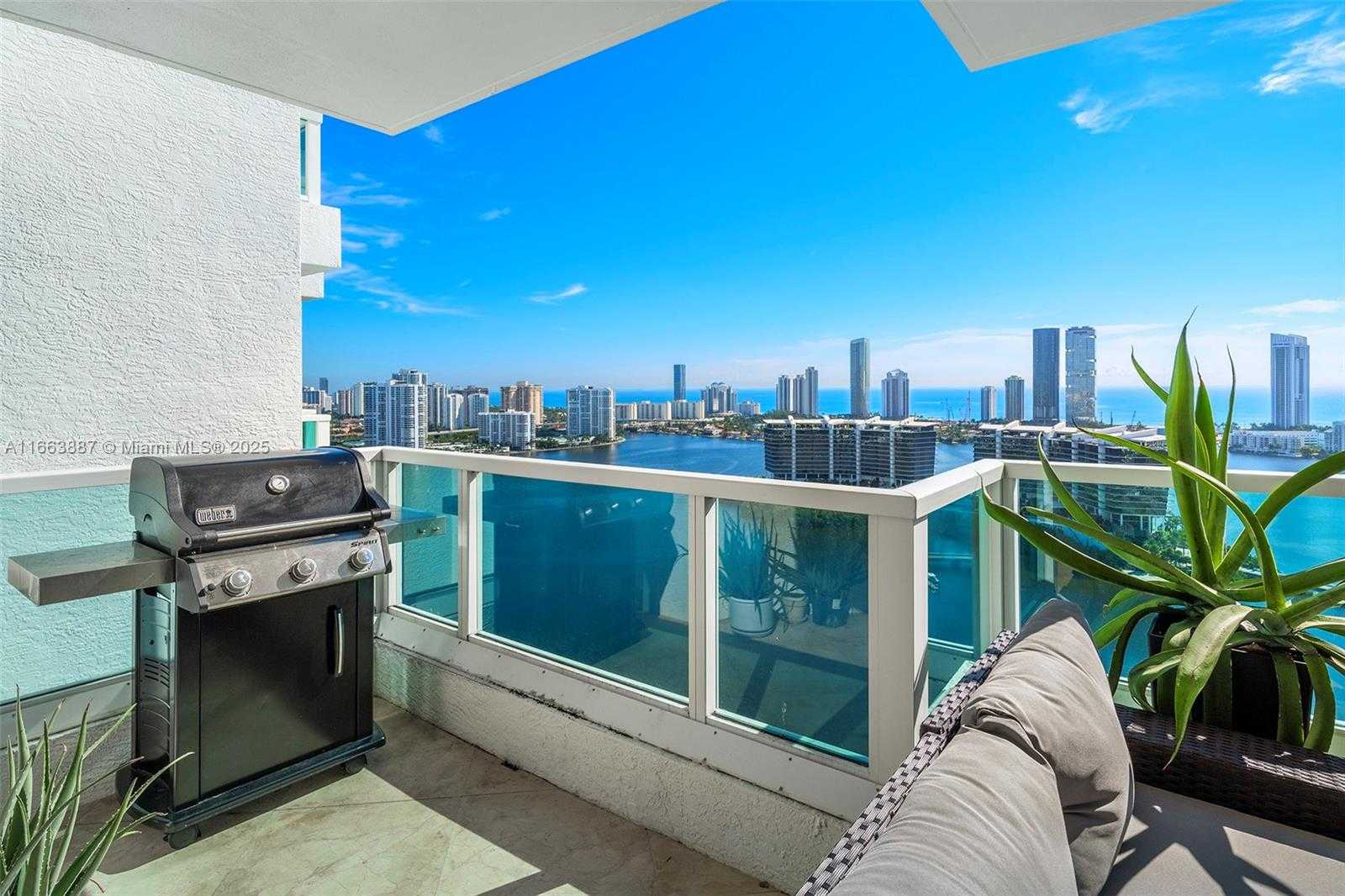 Small Image of 3201 NORTH EAST 183RD ST #GS3107, Aventura Number 22